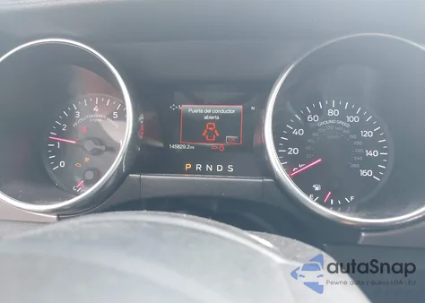 2019 Ford Mustang Ecoboost Premium z USA, uszkodzony, nr VIN 1FATP8UH2K5104301